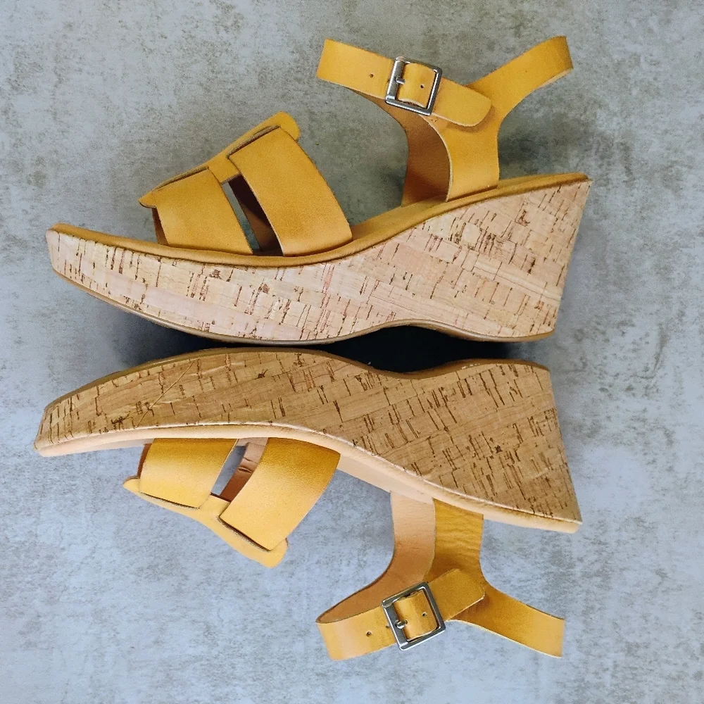 Korks by‎ Kork-Ease Brie Wedge Sandals Neutral Beige Leather Confort Size 9